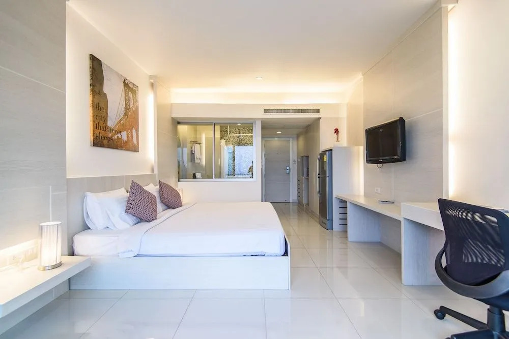 Roomromo By Rompo