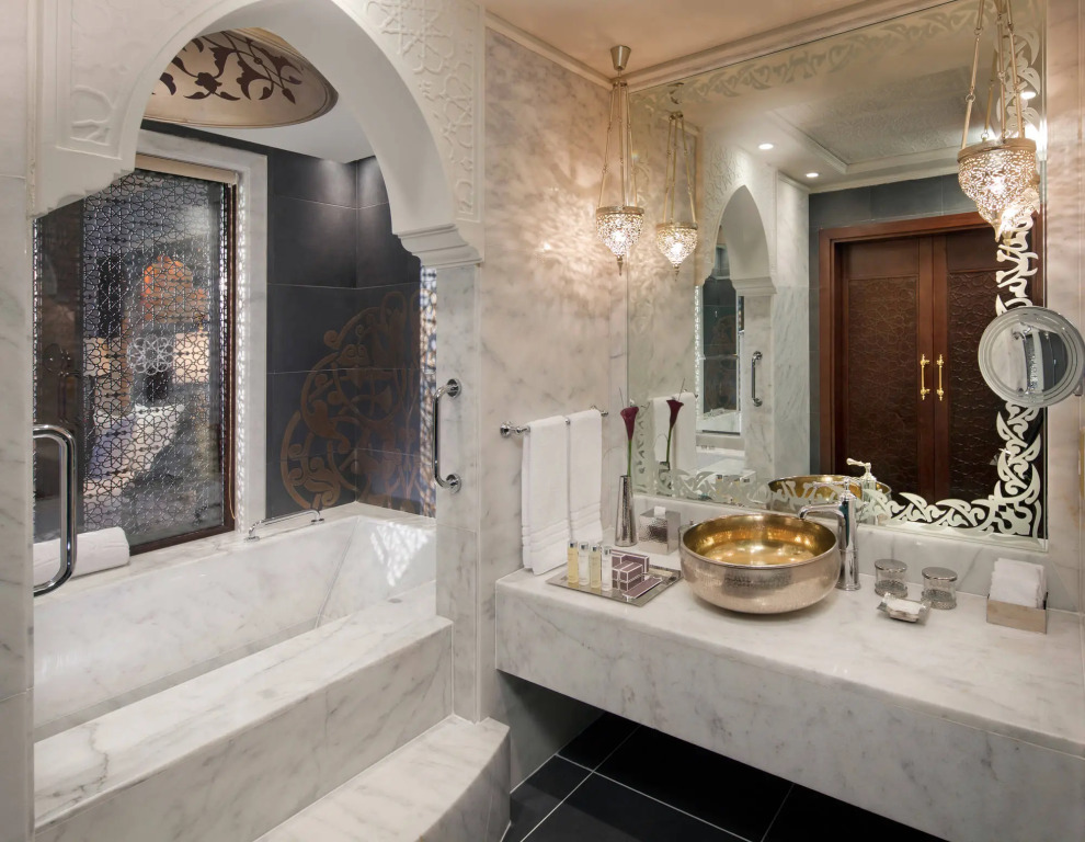 Отель Jumeirah Zabeel Saray Dubai