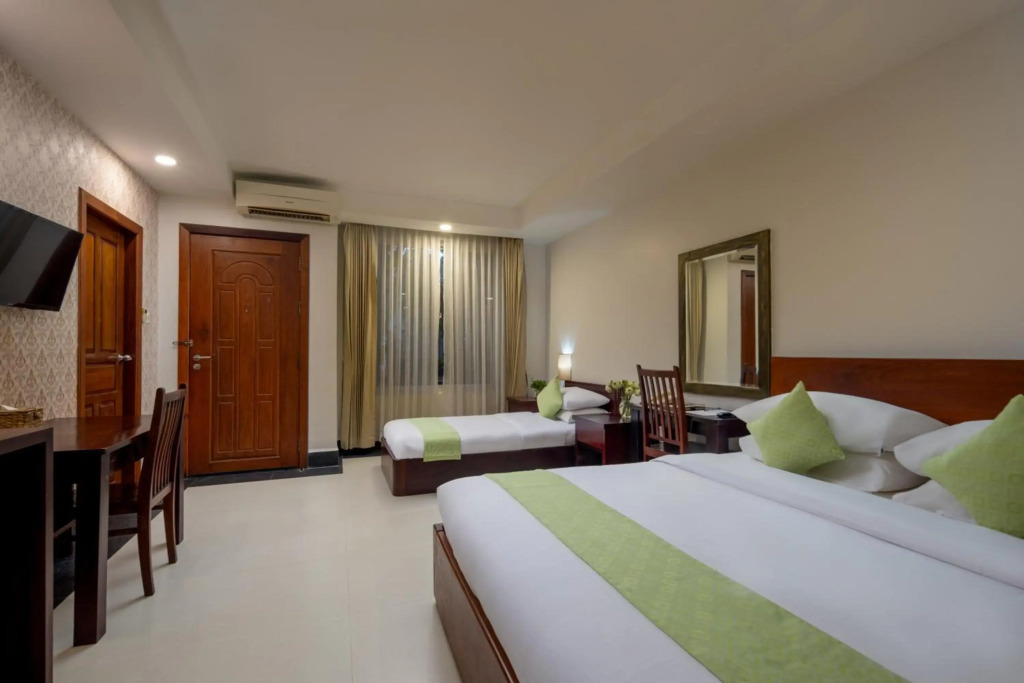 Skyline Boutique Hotel