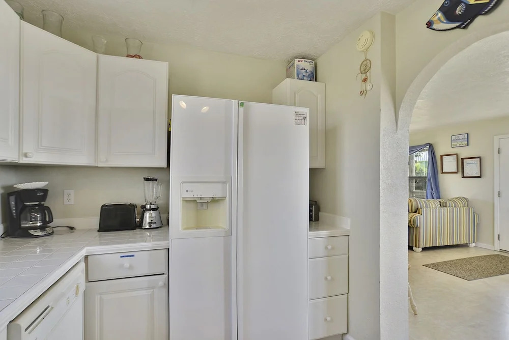 Dreamcatcher 2 Br home by RedAwning
