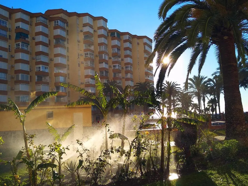 Apartamentos Intercentro Algarrobo-Costa APARTAMENTOS TURÍSTICOS -INMOBILIARIA