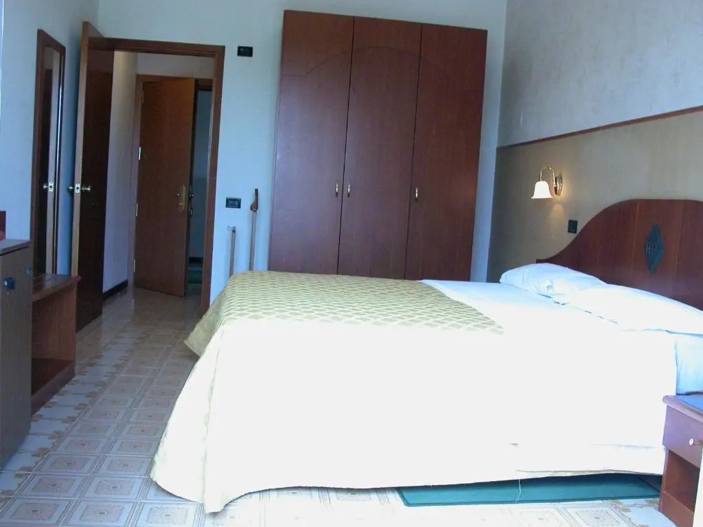 Hotel Calabresi