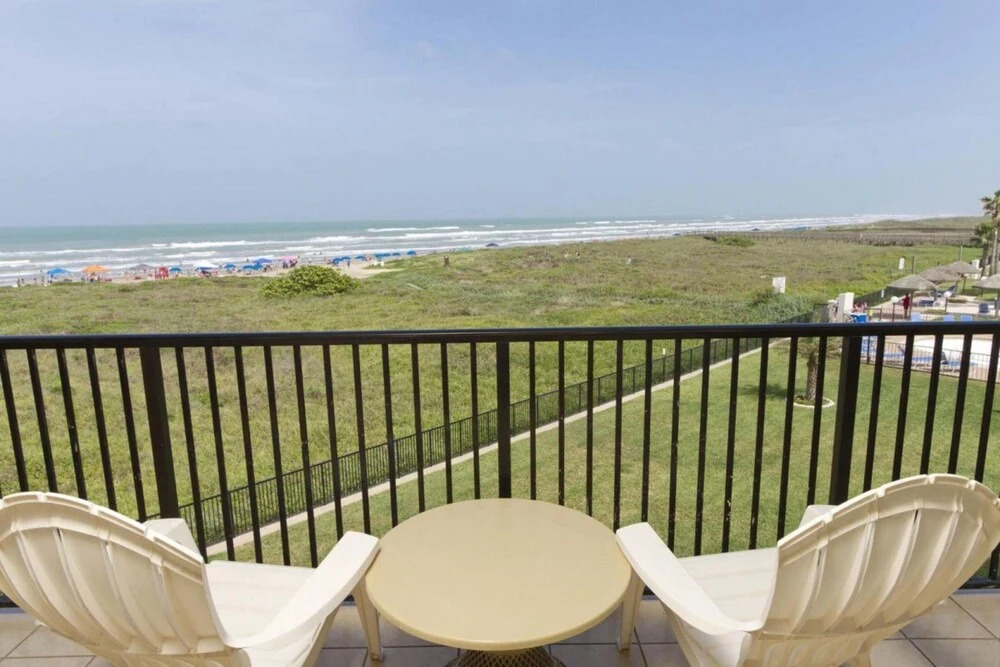 Saida I 305 by Padre Island Rentals