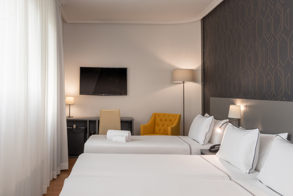 Hotel Madrid Plaza España, Affiliated by Meliá