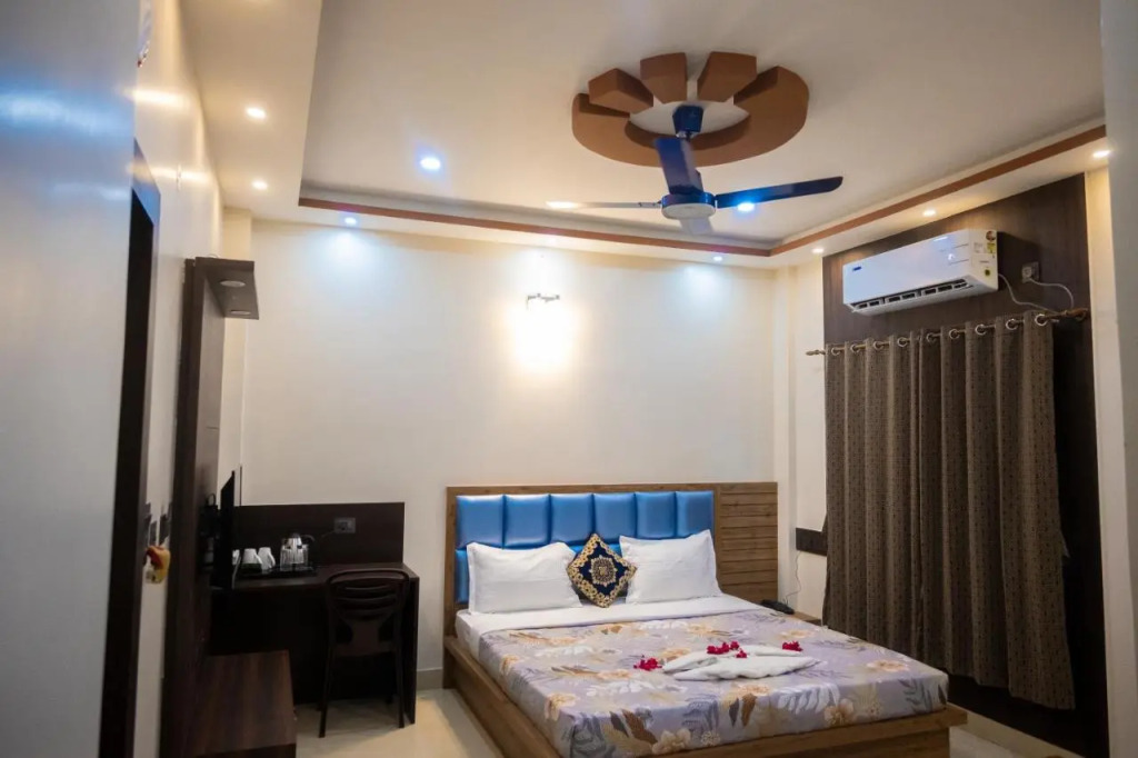 Unique Shantiniketan