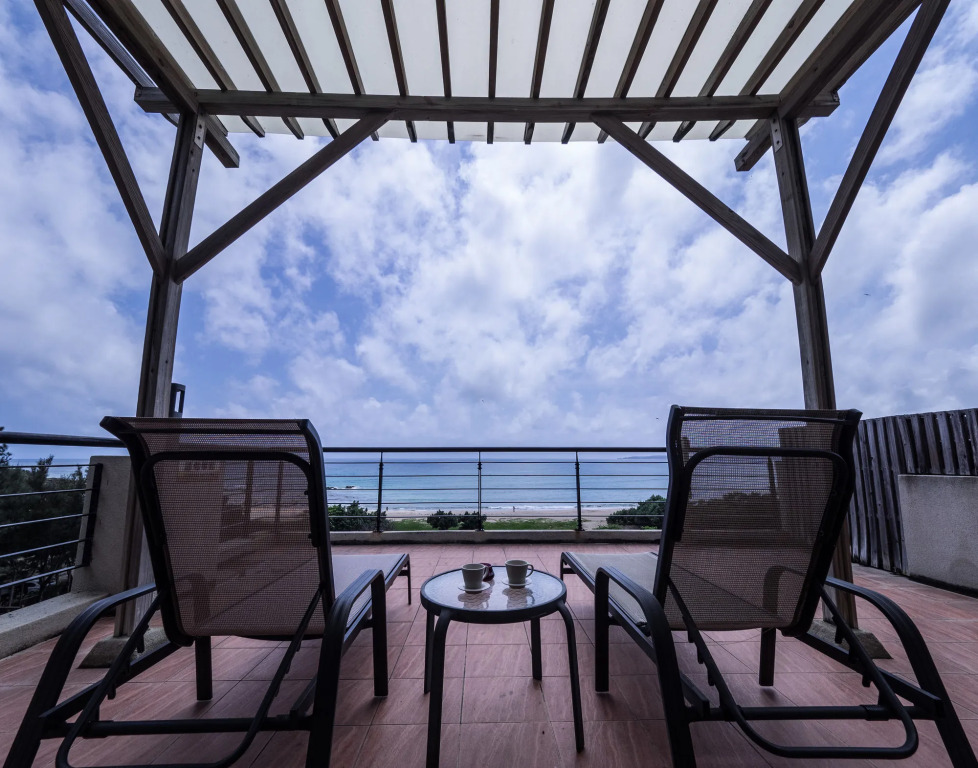 LoveSea 126 Beach Inn