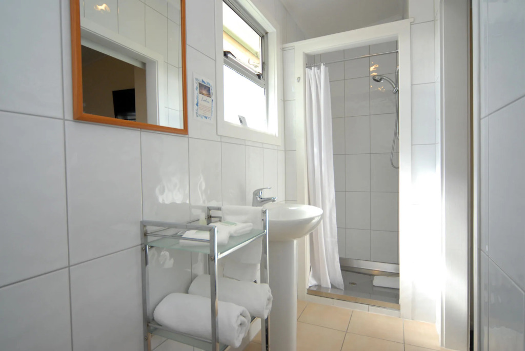 Frimley Lodge Motel