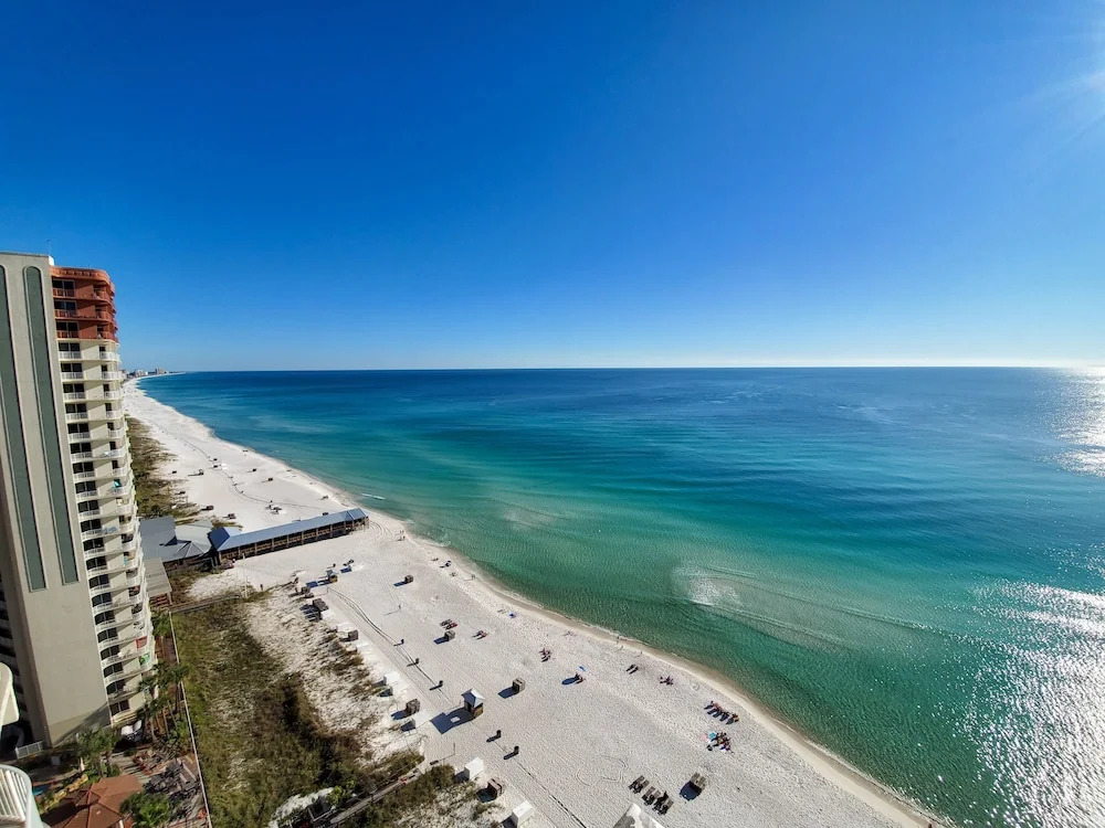 Shores of Panama 1704 - 2 Bedroom + Bunk Room . Updated! Res. Parking 2 Condo by RedAwning