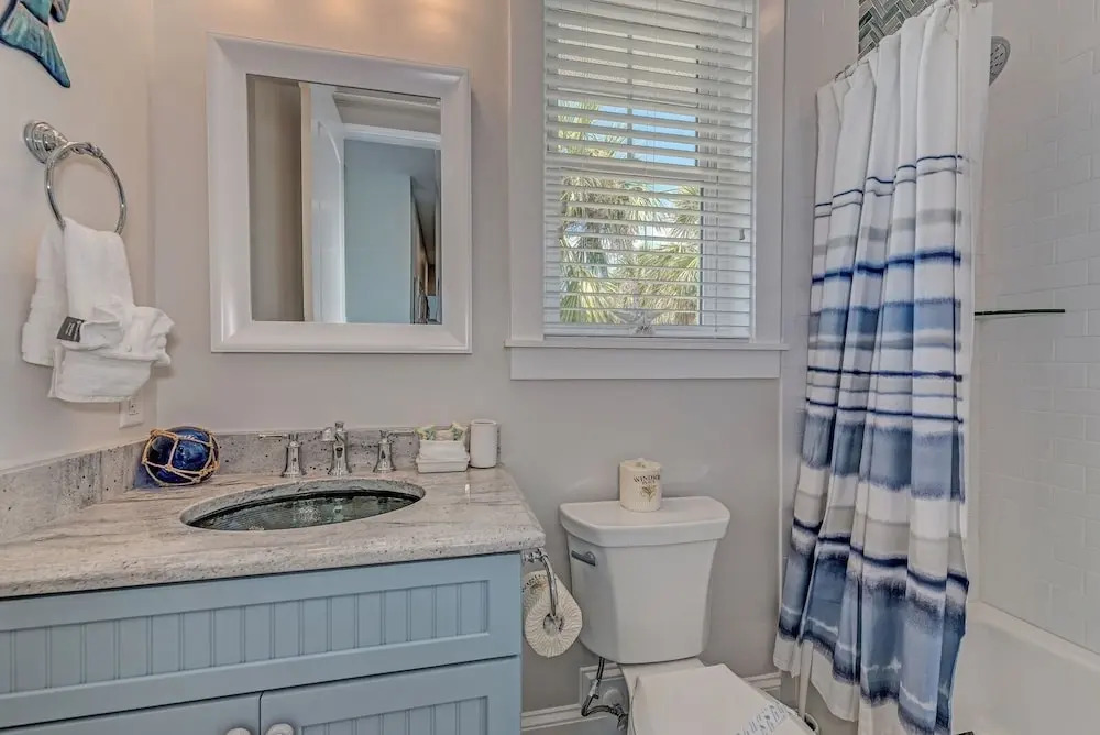 307 65th Street managed by Beach Retreats