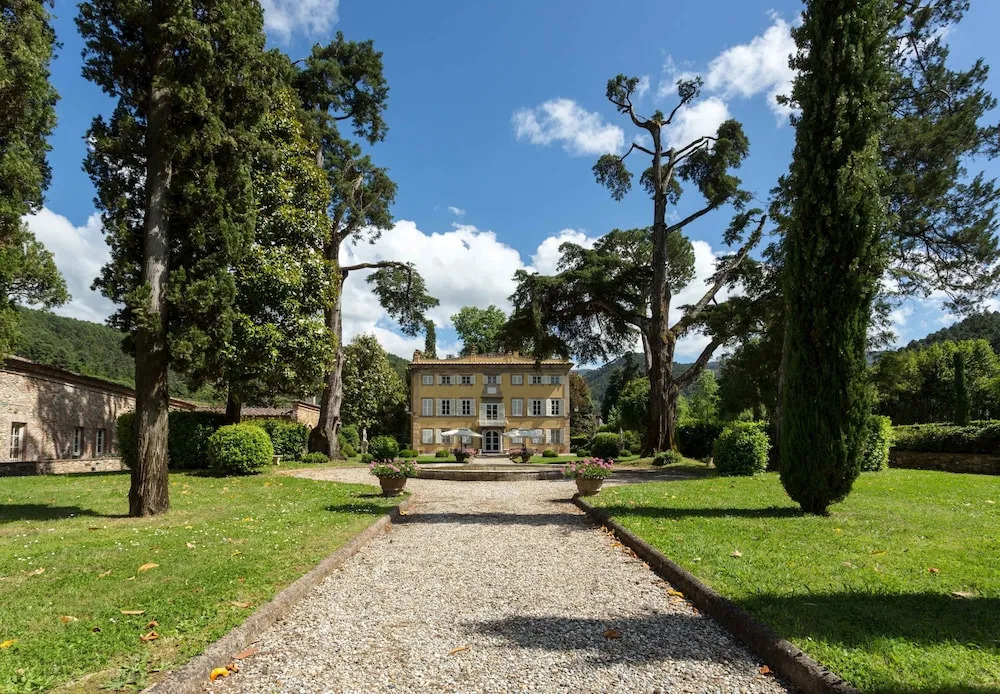 Coselli's Collection Luxury Villas rental