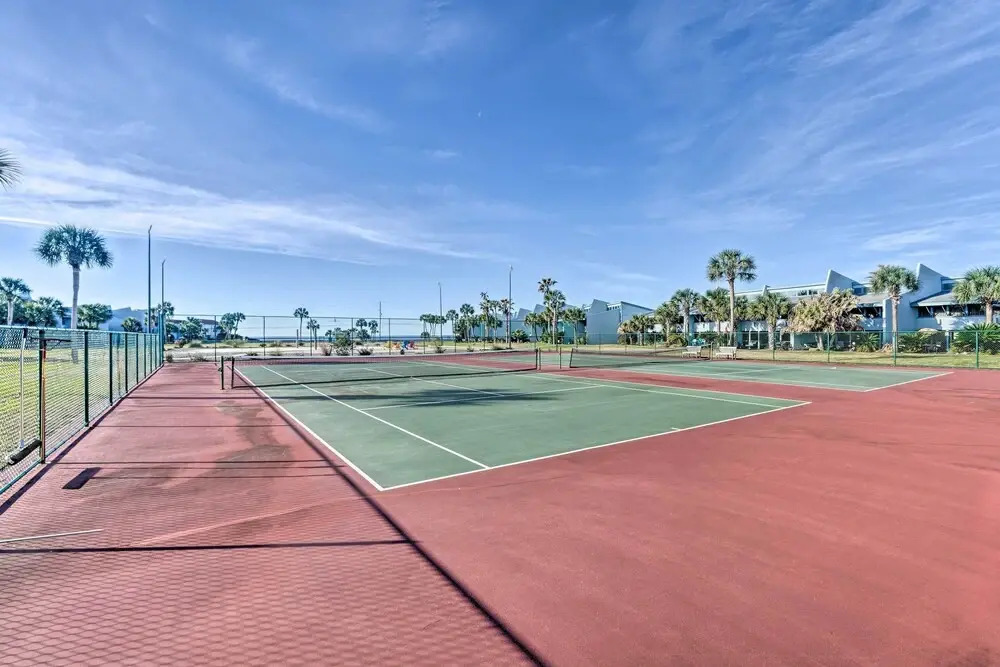 Pool & Beach Access: 'sunnyside 55' in Pcb!