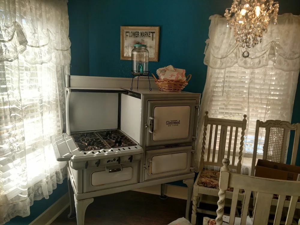 Bridget's Bed & Breakfast