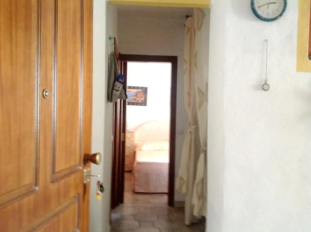 Apartment With one Bedroom in Moneta, With Furnished Balcony - 600 m F