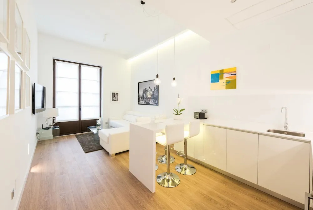 Malasaña Plaza - MADFlats Collection