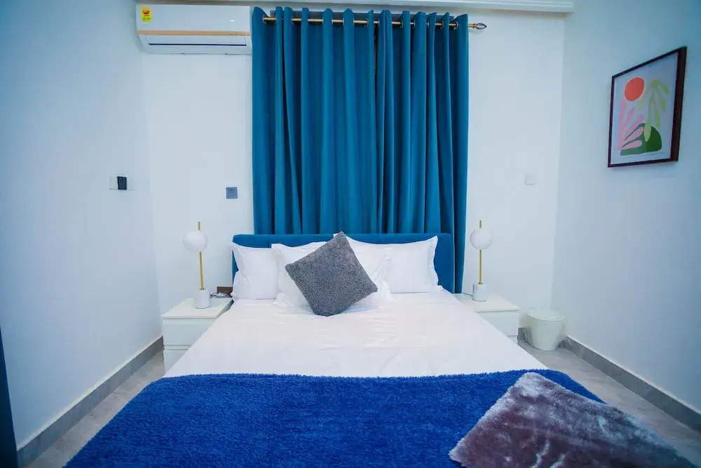 The Pearl Luxury Apartments