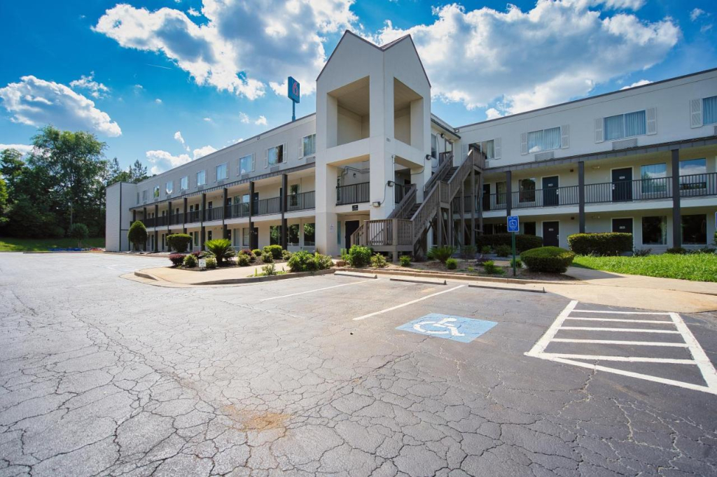 Super 8 Augusta