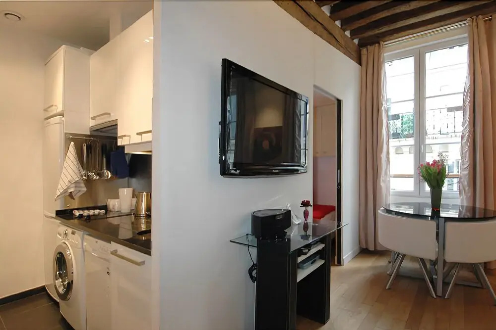 HolidaysInParis-Bourg Tibourg II