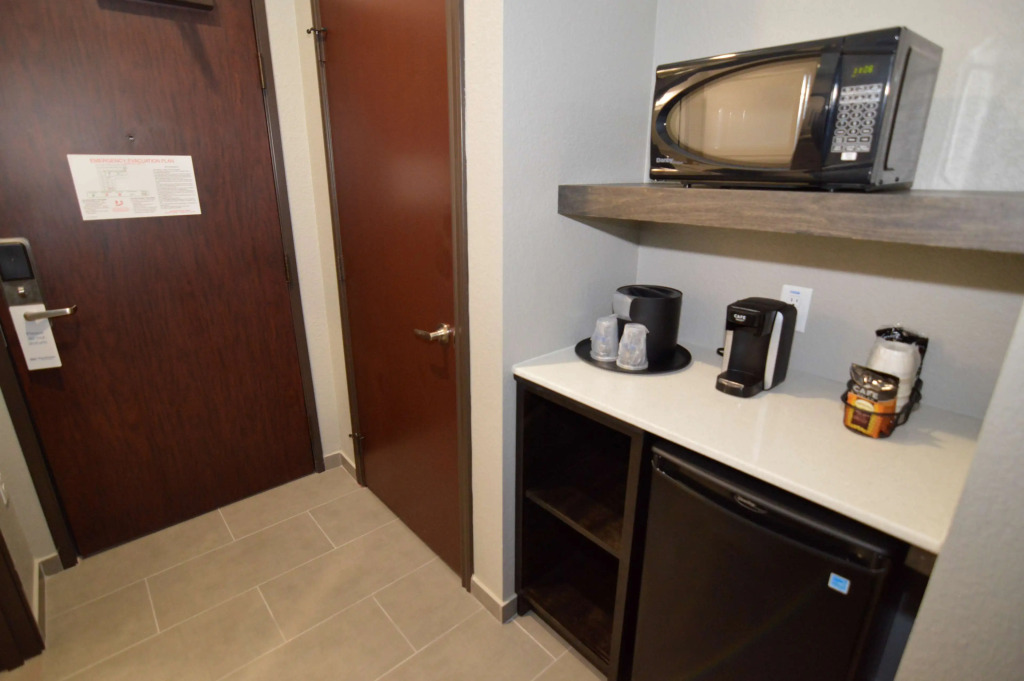 Best Western Plus Waller Hotel