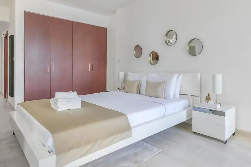 Maison Privee - Premium Studio Apt in the Heart of JBR Beach, Dubai