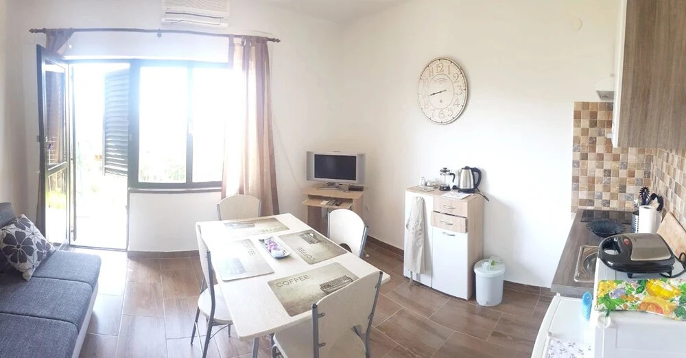 Apartment With one Bedroom in Trogir, With Enclosed Garden and Wifi
