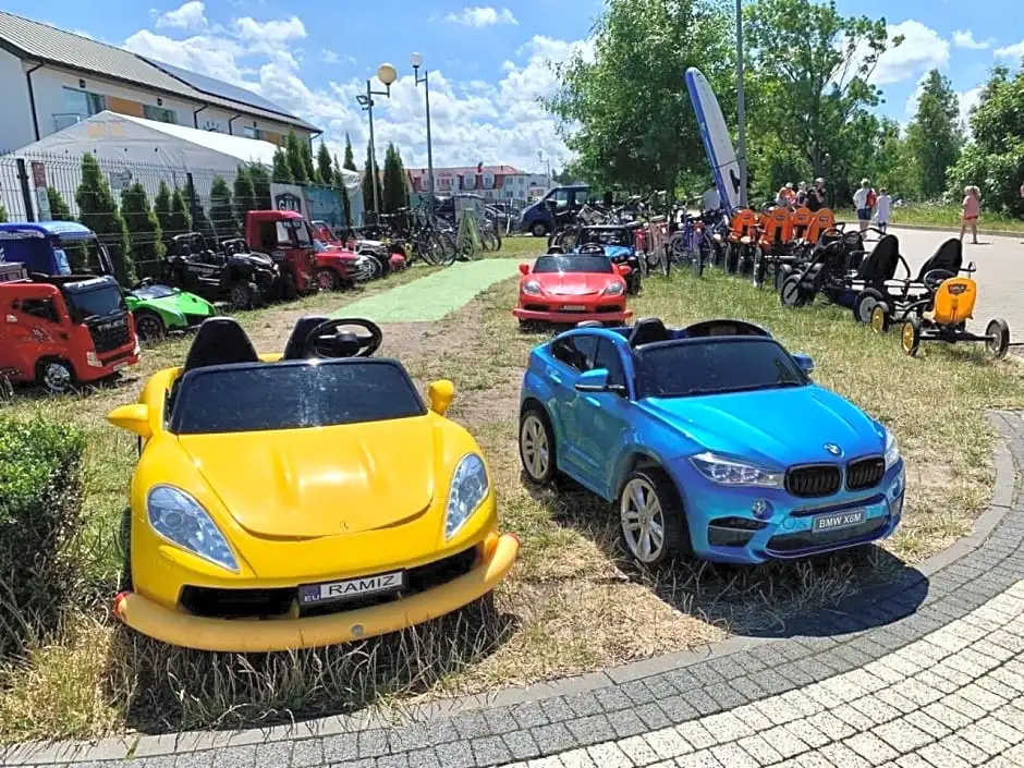 Domki Gala- blisko plaży, basen z podgrzewaną wodą , sauna , parking