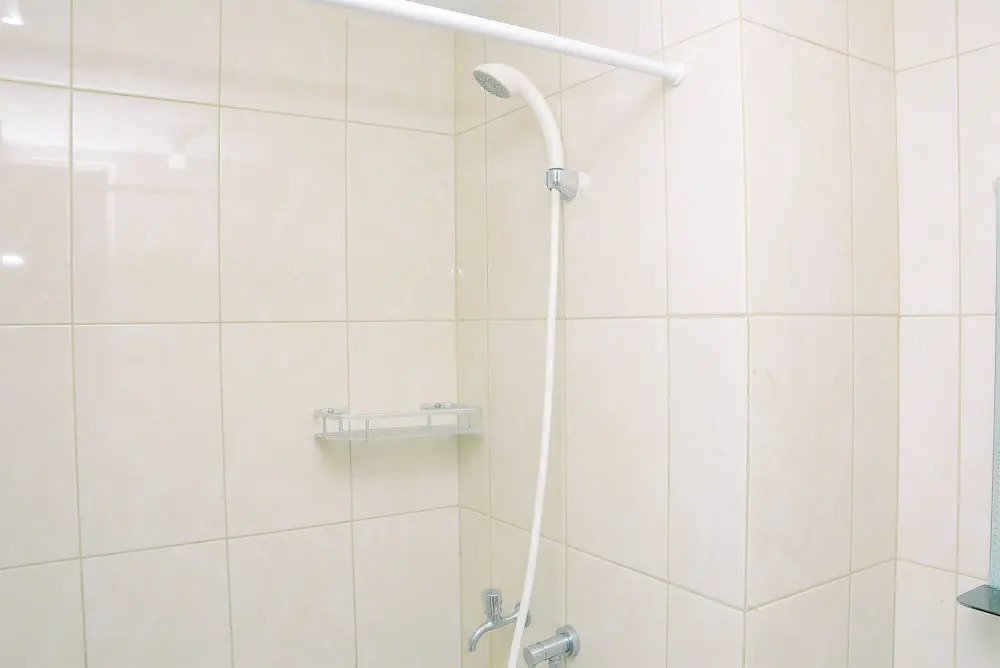 Best and Stylish Studio Unit Springlake Summarecon Apartment