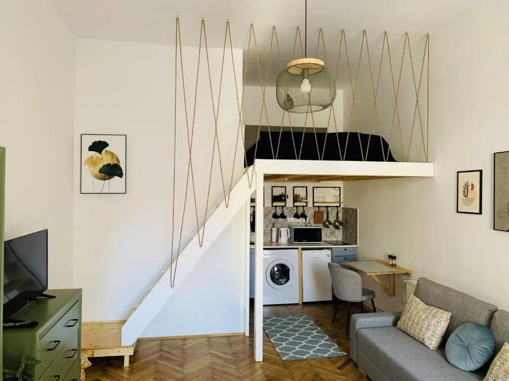 1900 Vetus Central Apartment