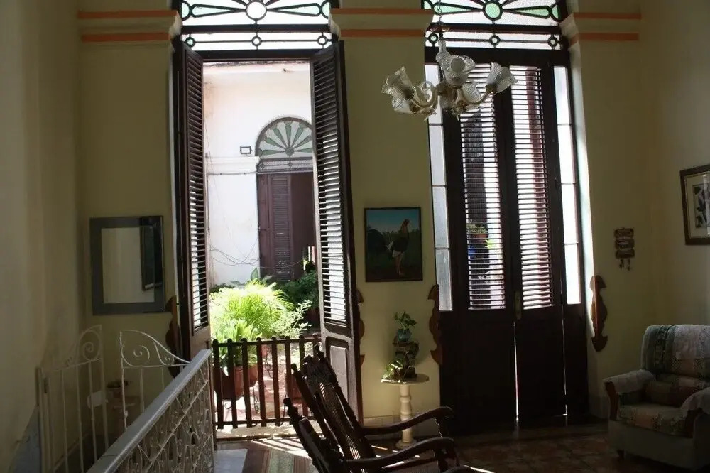 El Balcon de Marlen y Lachy