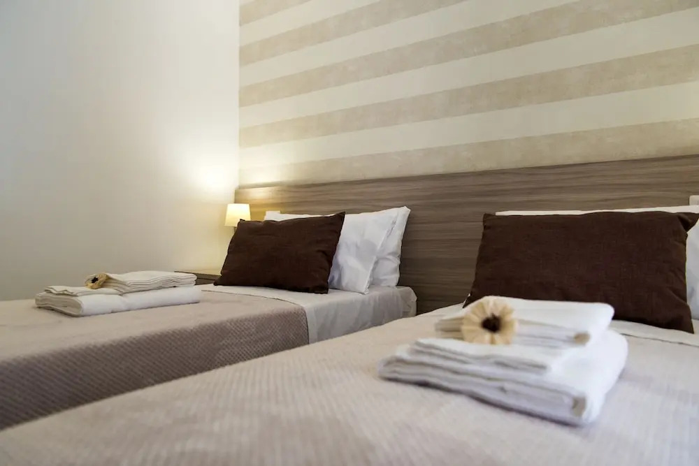 lungomare rooms