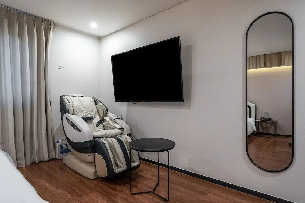 Hound Hotel Songtan