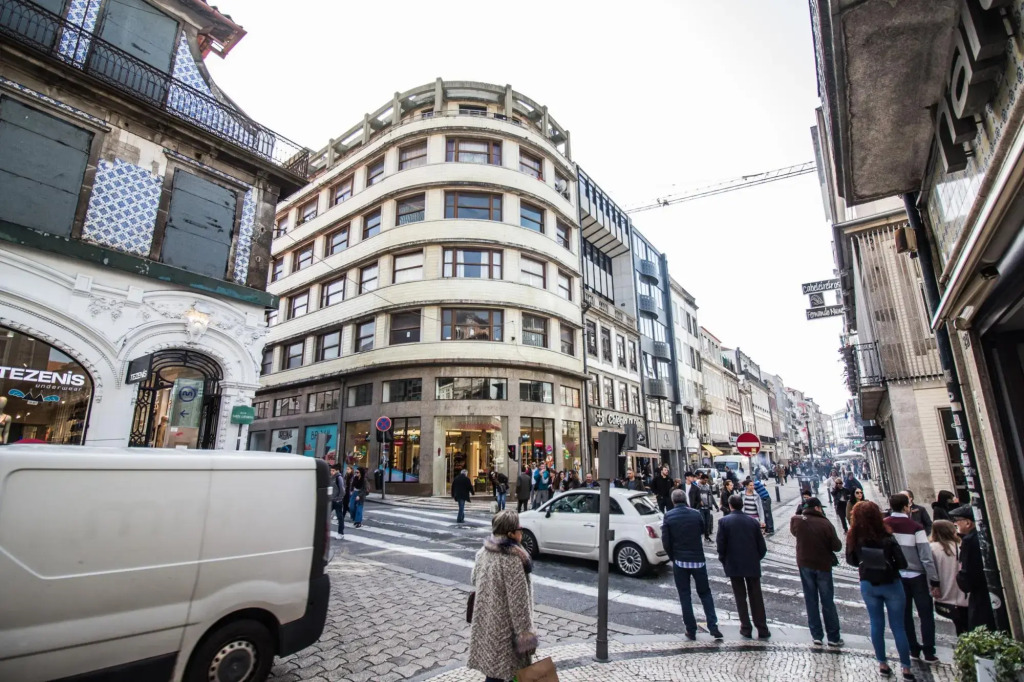 Santa Catarina 4E in Oporto
