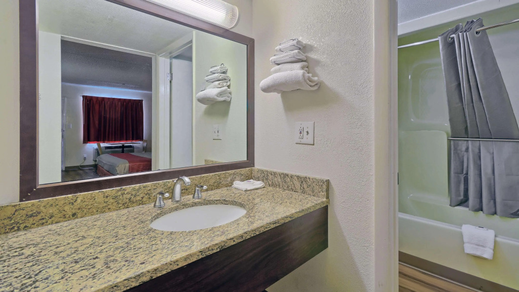 Motel 6-Maple Shade Township, NJ - Philadelphia - Mt Laurel