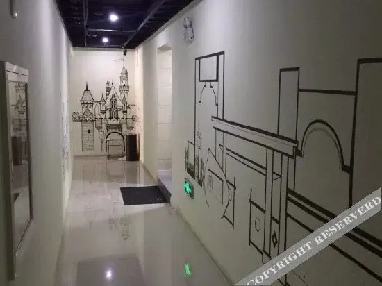 SMART Youth Hostel