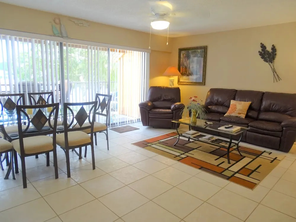 Midnight Cove II - 137 2 Bedrooms 1.5 Bathroom Condo