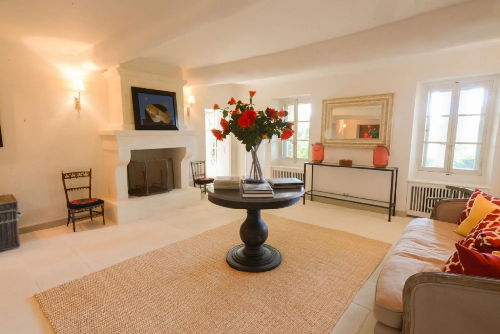 Bastide de la Felicité - St. Remy-de-Provence, Sumptuous Bastide with Glorious Garden, 2 Beautiful P