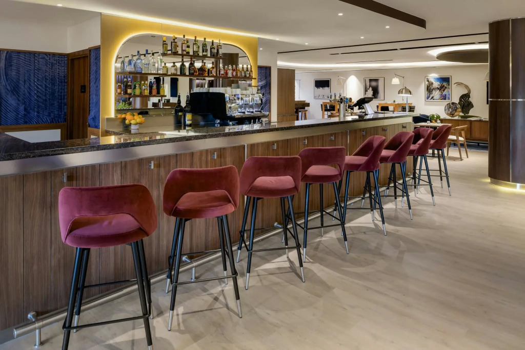 AC Hotel by Marriott Saint-Julien-en-Genevois