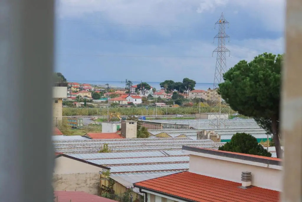 H11 Bilocale Arma-Taggia - 1A