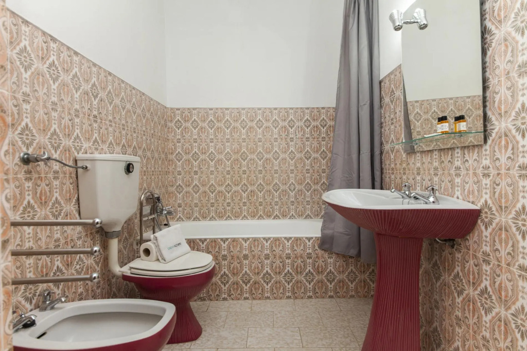 C08 - Central Sao Goncalo Townhouse