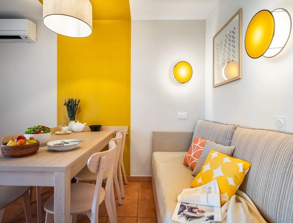 Family Suite With Garden Terrace