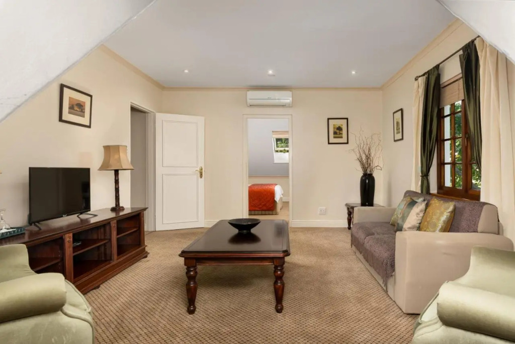 Gable Manor by Neighbourgood