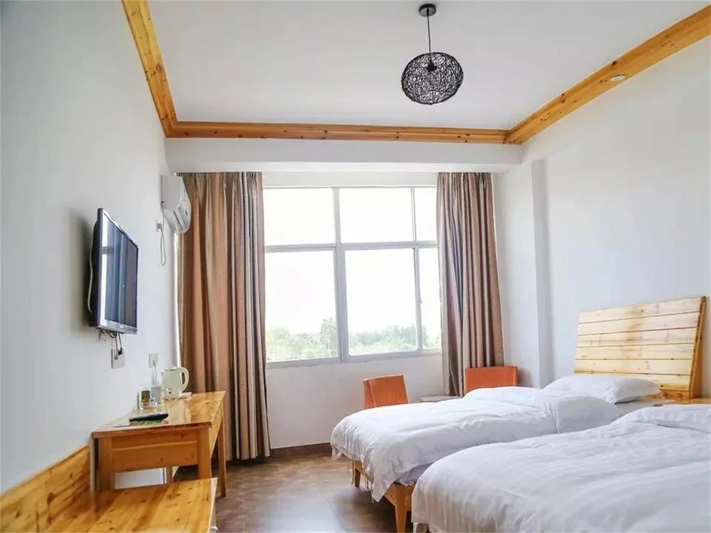 Huishu Renjia Inn