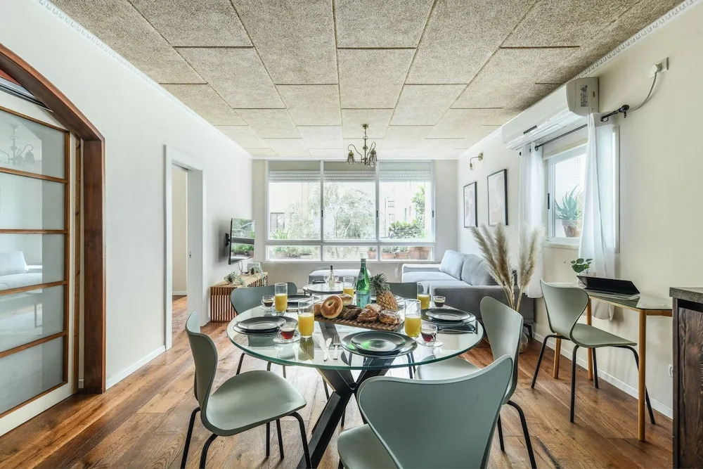 Stylish and Modern 3BR TelAviv Apartment