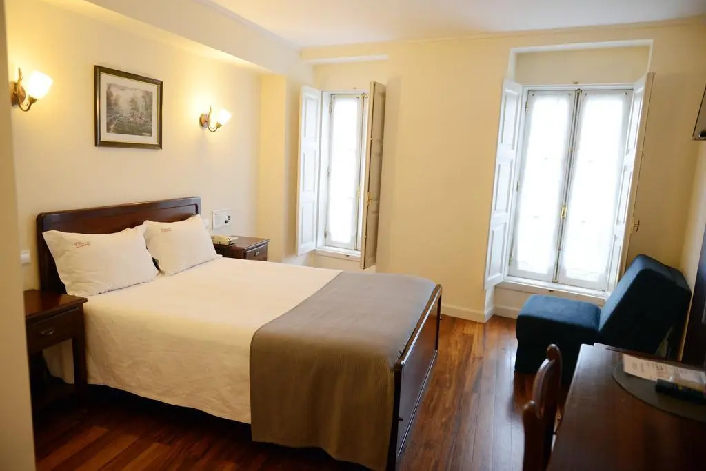Hotel Residencial Dora