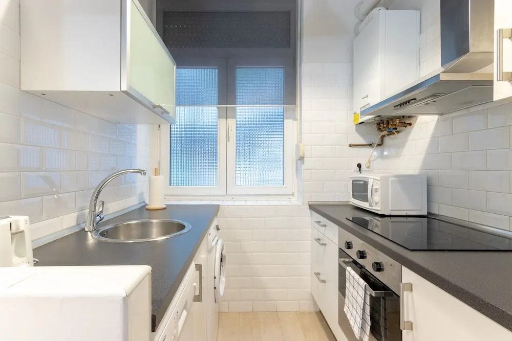 Indautxu XI Apartment by Aston Rentals