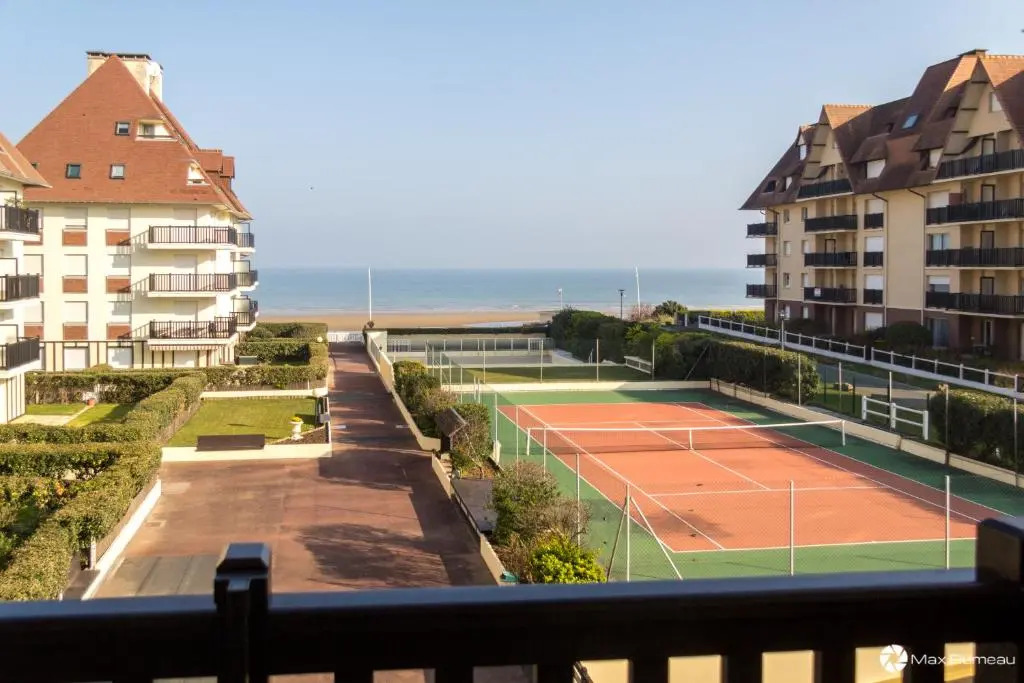 Studio moderne accès plage, piscine et tennis