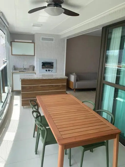 Apartamento em condomínio de alto luxo! 3 suítes - 140m