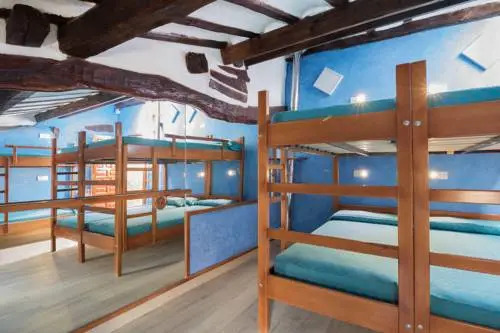 Albergue Cuatro Cantones