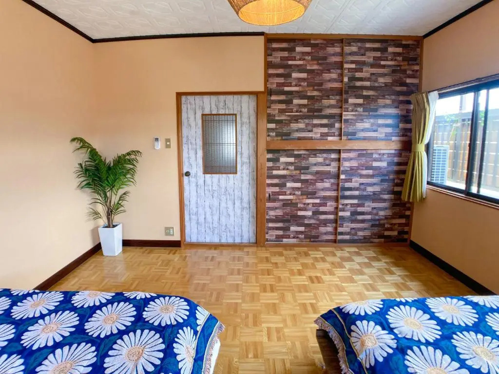 Villa235