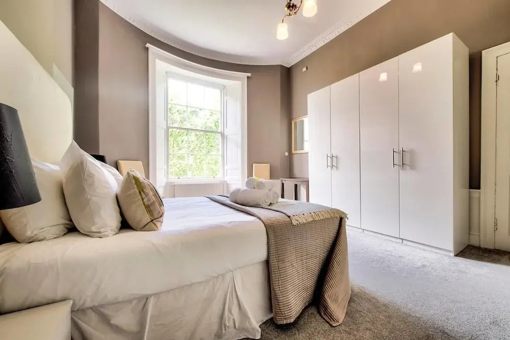 Heart of the New Town Luxury Apartment
