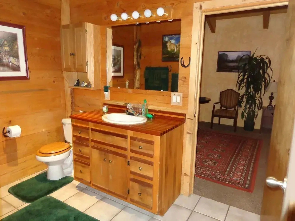 Evergreen Haus